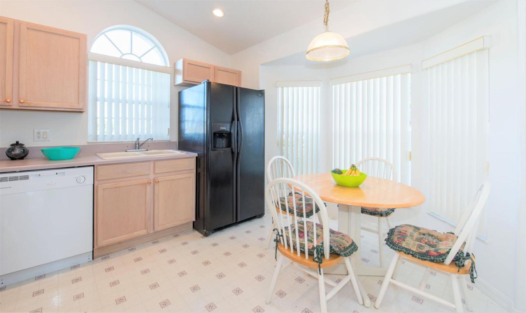 Makin Dreams With White Rose Villas - Private Pool - Game Room - Family Friendly - Nr Disney Kissimmee Room photo